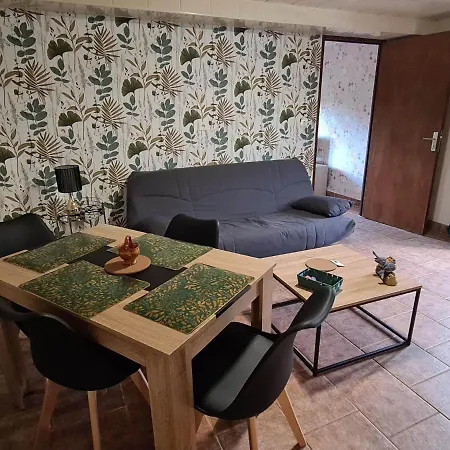 Ferienhaus Le Refuge De Farandole